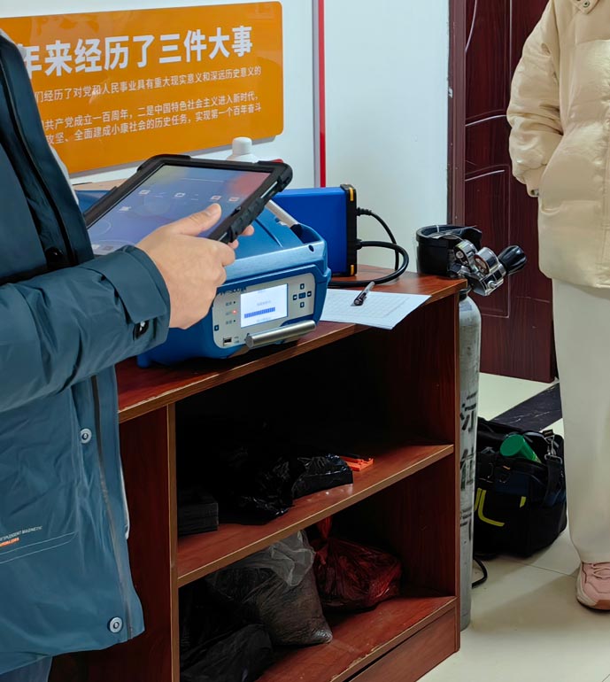 湖南益陽生態環境監測中心PF-300非甲烷總烴分析儀交貨驗收